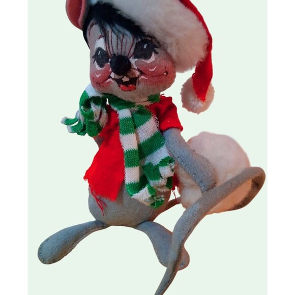 Vintage Annalee Christmas Mouse Santa Hat Scarf Decor 8" 1970s Doll Holiday Figu - Picture 1 of 8